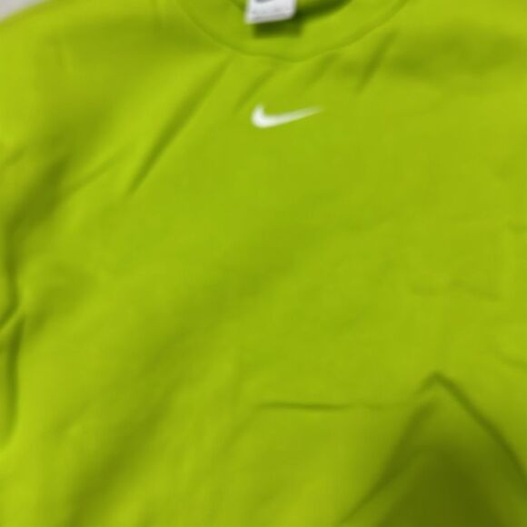 New XS Nike green pullover crew - Picture 3 of 4